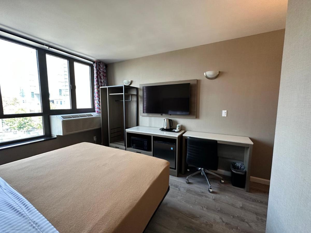 Regal Inn & Suites New York Laguardia Hotel Nova York Exterior foto