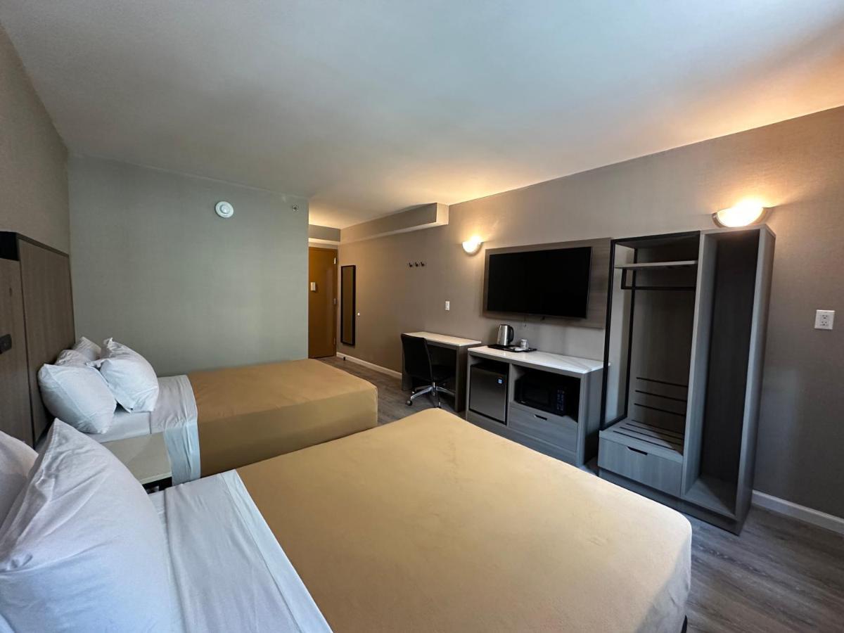 Regal Inn & Suites New York Laguardia Hotel Nova York Exterior foto
